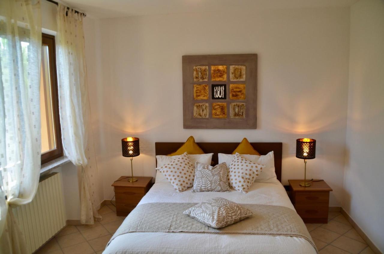 מונקלבו Villa Patrizia מראה חיצוני תמונה