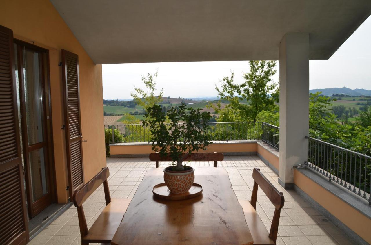 מונקלבו Villa Patrizia מראה חיצוני תמונה