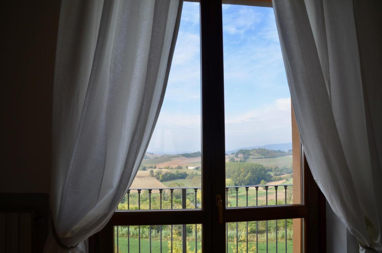 מונקלבו Villa Patrizia מראה חיצוני תמונה
