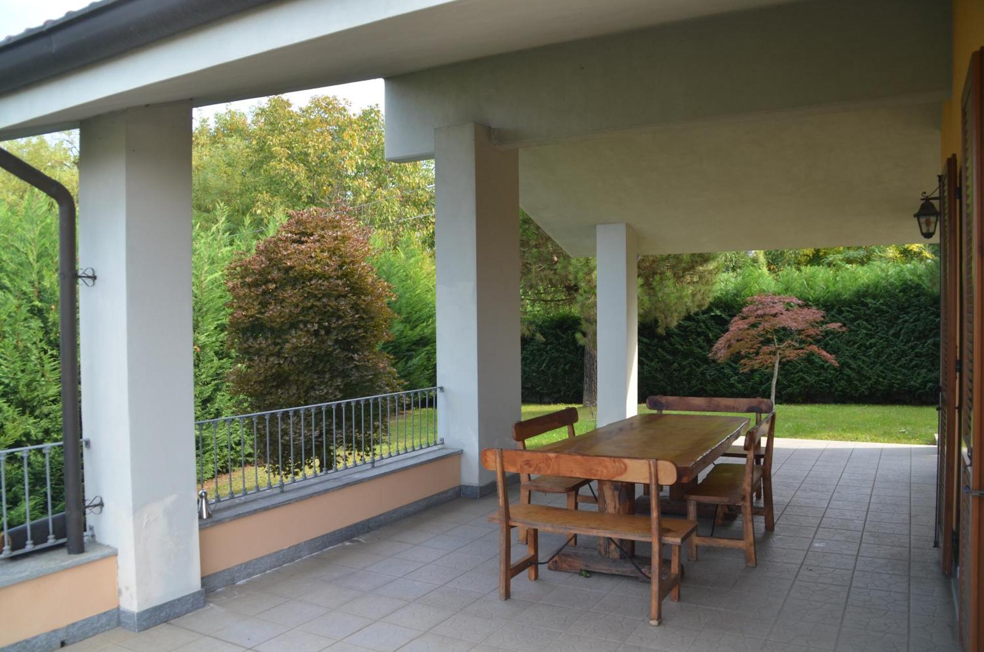 מונקלבו Villa Patrizia מראה חיצוני תמונה