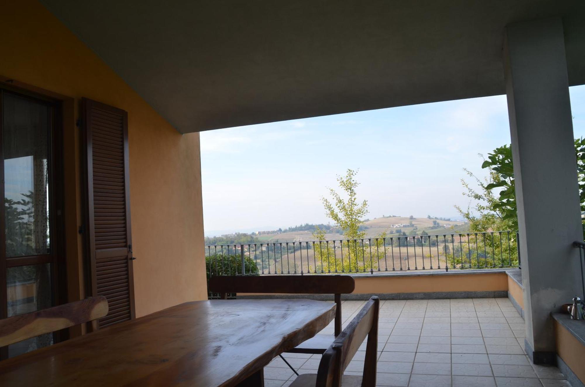 מונקלבו Villa Patrizia מראה חיצוני תמונה